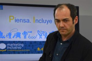 Luis Casado, consultor en Accesibilidad y Diseño Universal y creador del proyecto Marketing Inclusivo